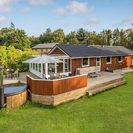 Nice Home In Havndal With Kitchen Eksteriør billede